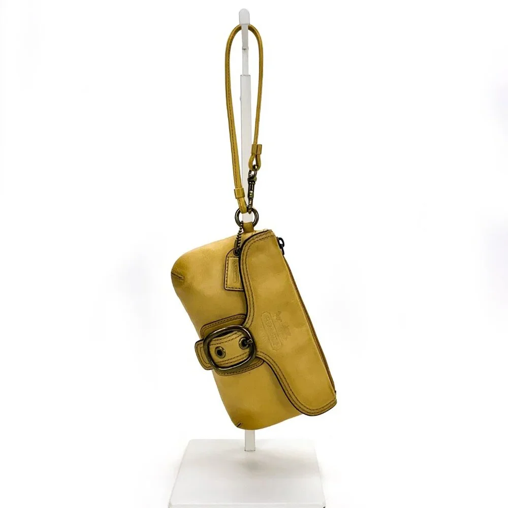 COACH Bleeker Wristlet - Picture 3 of 14